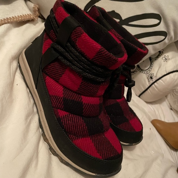 Sorel - Picture 3 of 3